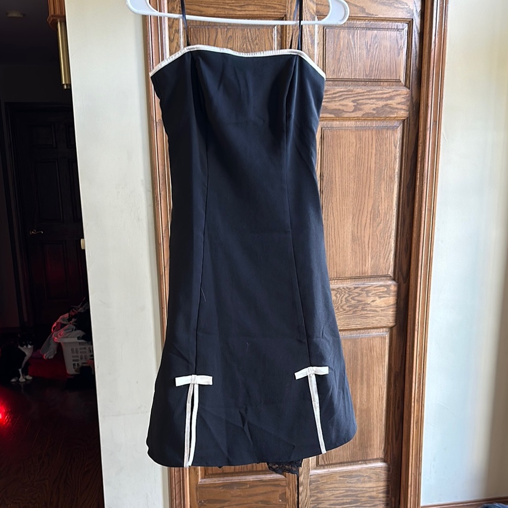 Black Strapless Dress